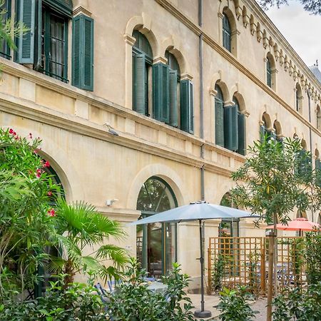 Вилла Ultimate Relaxation For Family Or Group At Renowned Couvent Des Ursulines, A Tranquil Escape In Historic Пезенас Экстерьер фото