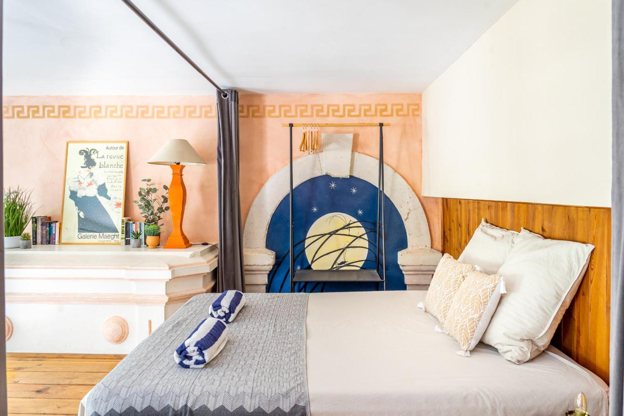 Вилла Ultimate Relaxation For Family Or Group At Renowned Couvent Des Ursulines, A Tranquil Escape In Historic Пезенас Экстерьер фото