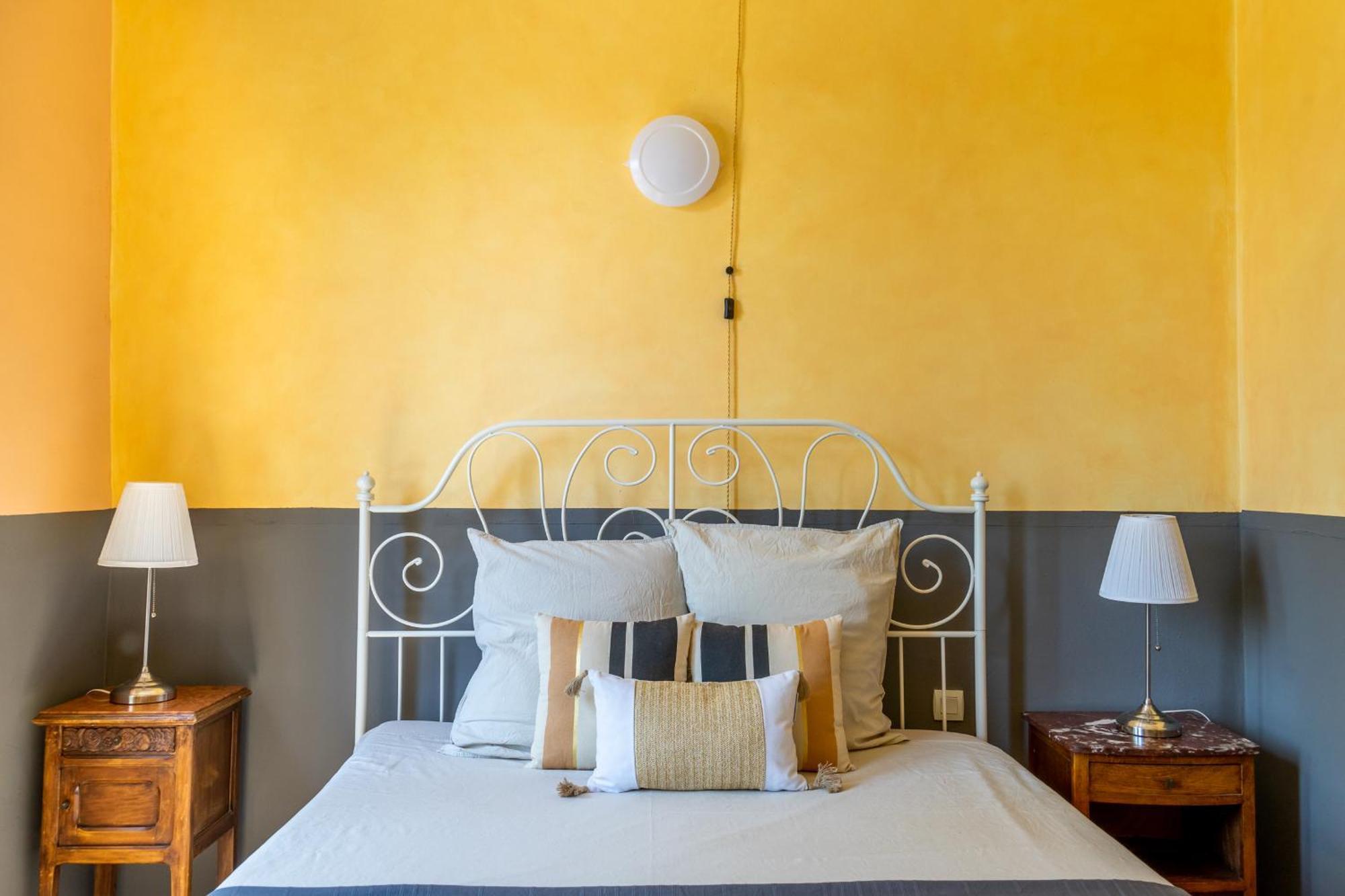 Вилла Ultimate Relaxation For Family Or Group At Renowned Couvent Des Ursulines, A Tranquil Escape In Historic Пезенас Номер фото