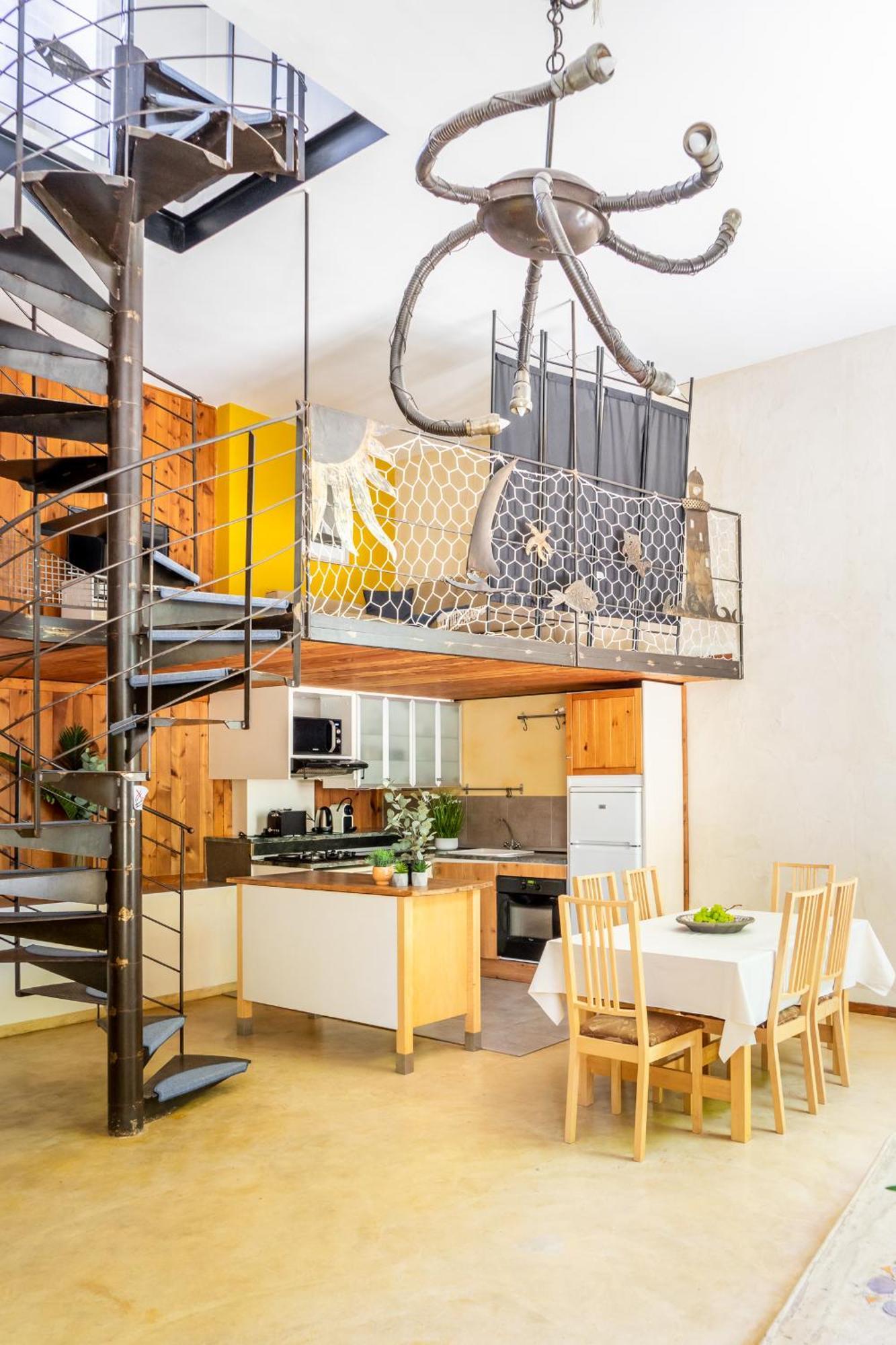 Вилла Ultimate Relaxation For Family Or Group At Renowned Couvent Des Ursulines, A Tranquil Escape In Historic Пезенас Номер фото