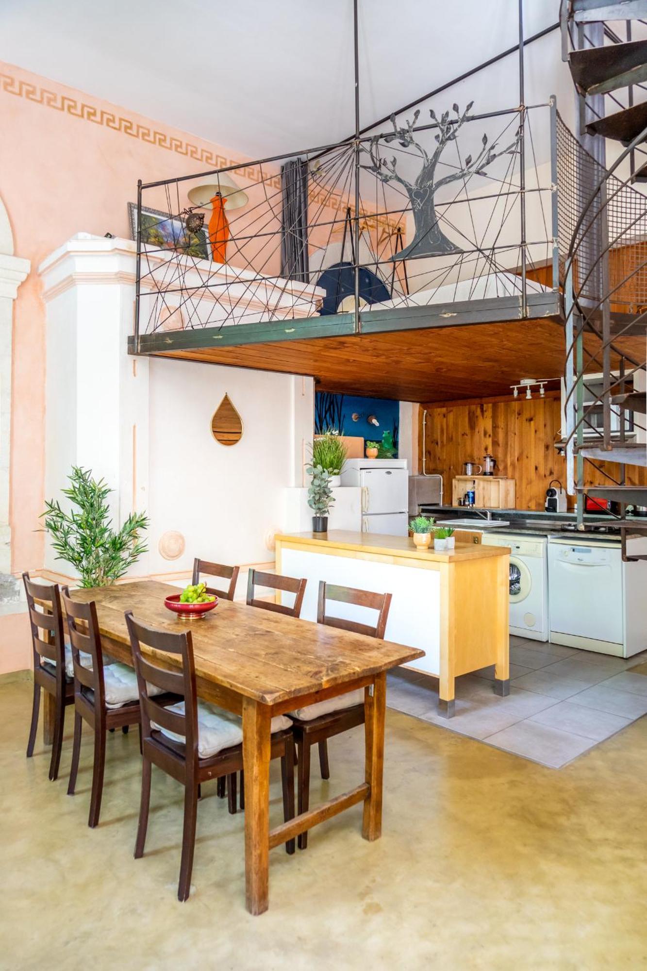 Вилла Ultimate Relaxation For Family Or Group At Renowned Couvent Des Ursulines, A Tranquil Escape In Historic Пезенас Номер фото