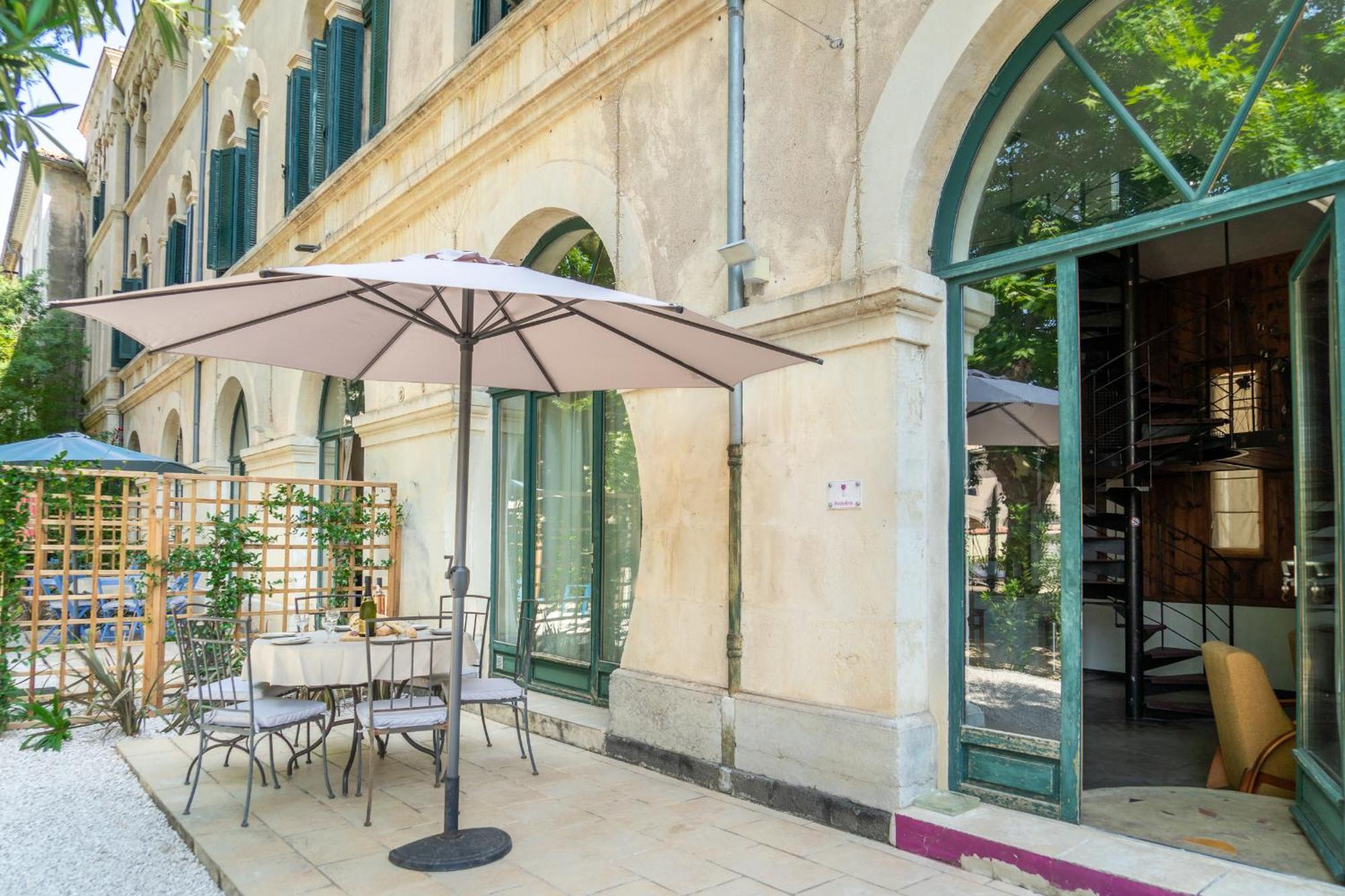 Вилла Ultimate Relaxation For Family Or Group At Renowned Couvent Des Ursulines, A Tranquil Escape In Historic Пезенас Номер фото