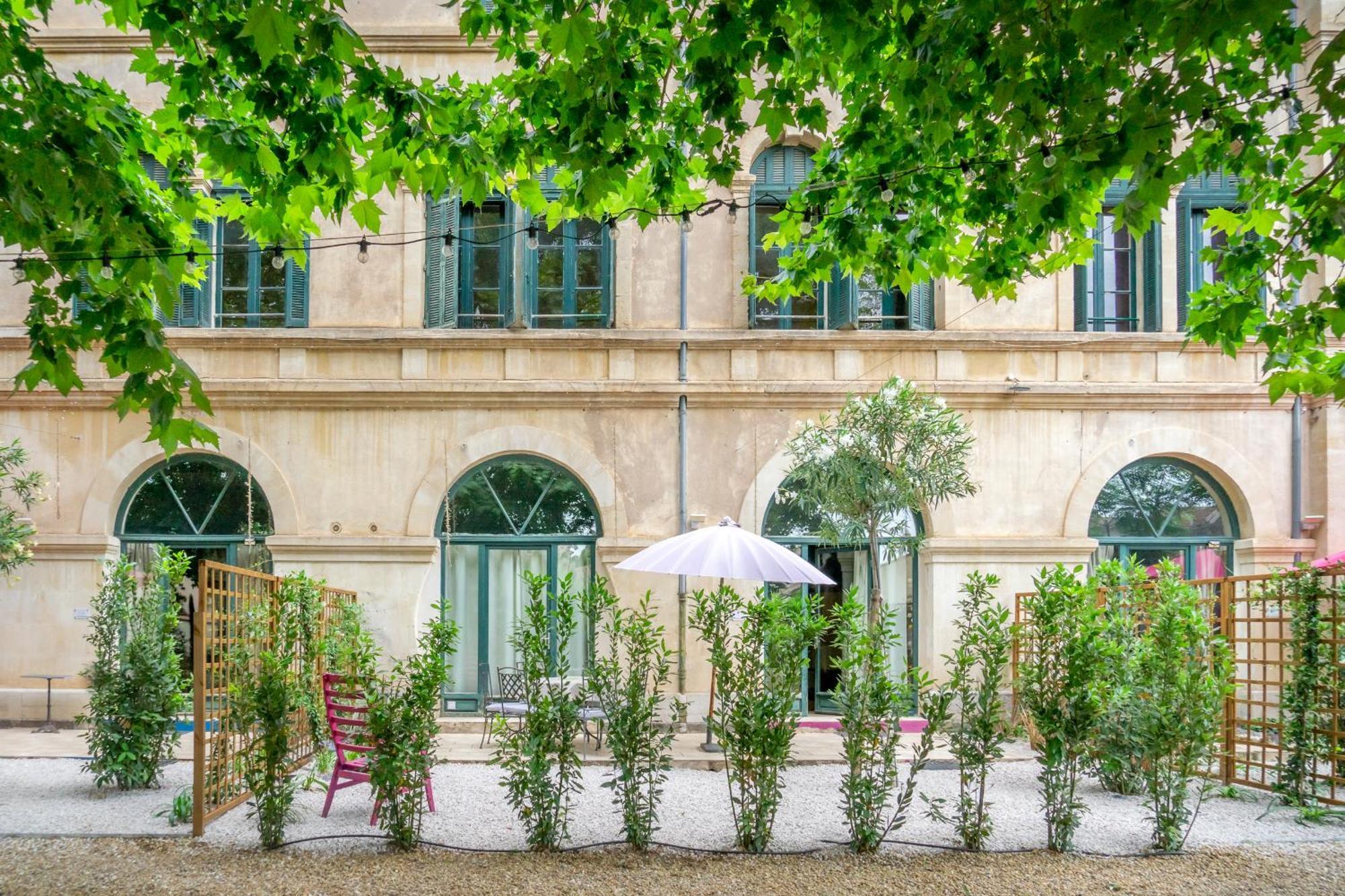 Вилла Ultimate Relaxation For Family Or Group At Renowned Couvent Des Ursulines, A Tranquil Escape In Historic Пезенас Номер фото